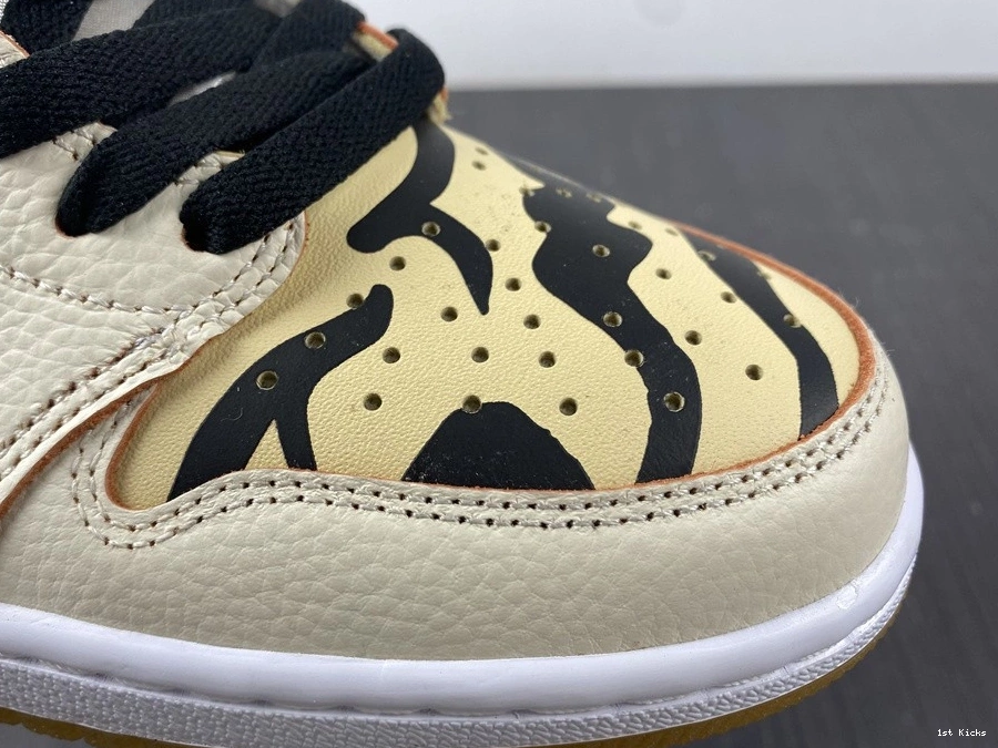 of the 1 Low Tiger Year Jordan OG DH6932-100 - 1219